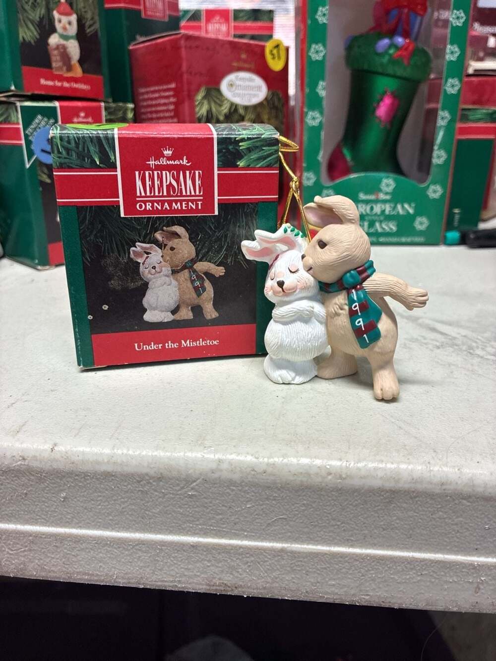 Hallmark Keepsake Ornament Under the Mistletoe 1991 Bunny Rabbits Kissing Christ